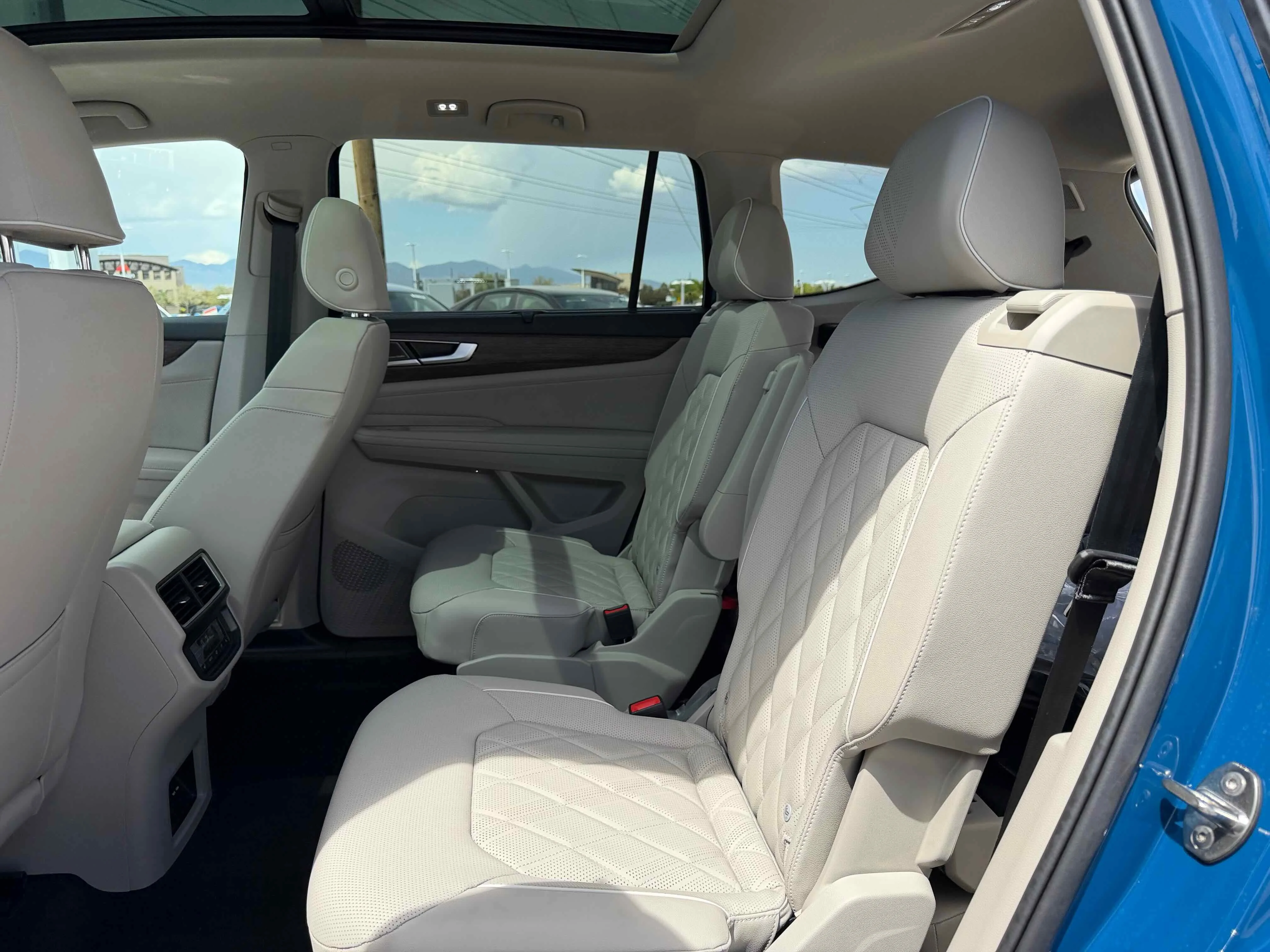 New 2026 Blue Volkswagen 2.0T SEL Premium R-Line image 27