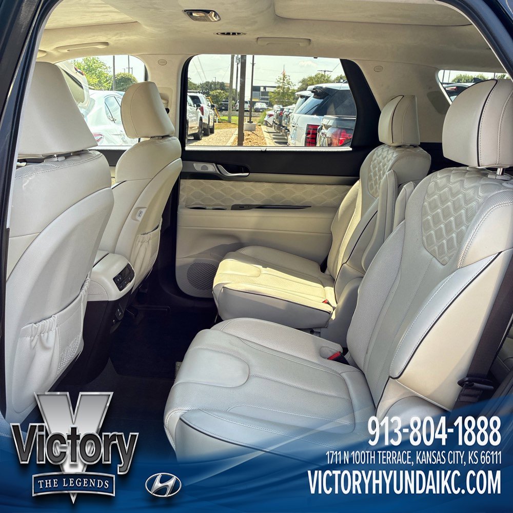 Used 2020 Black Hyundai Limited image 12