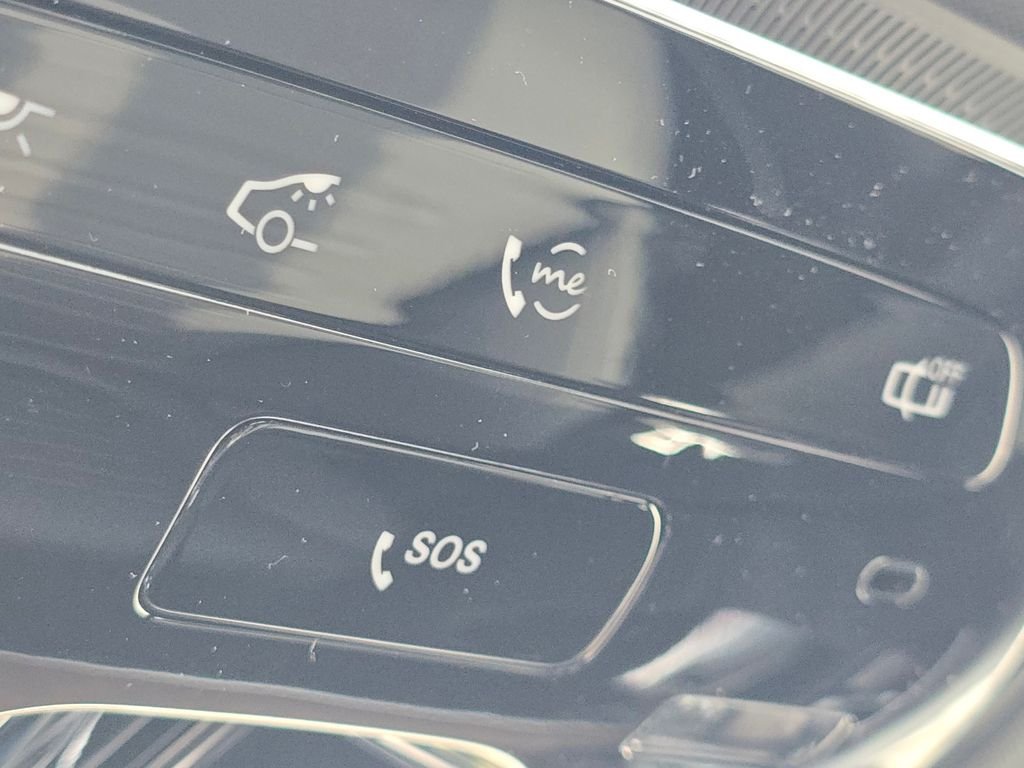 New 2026 Black Mercedes-Benz GLC 300 image 10