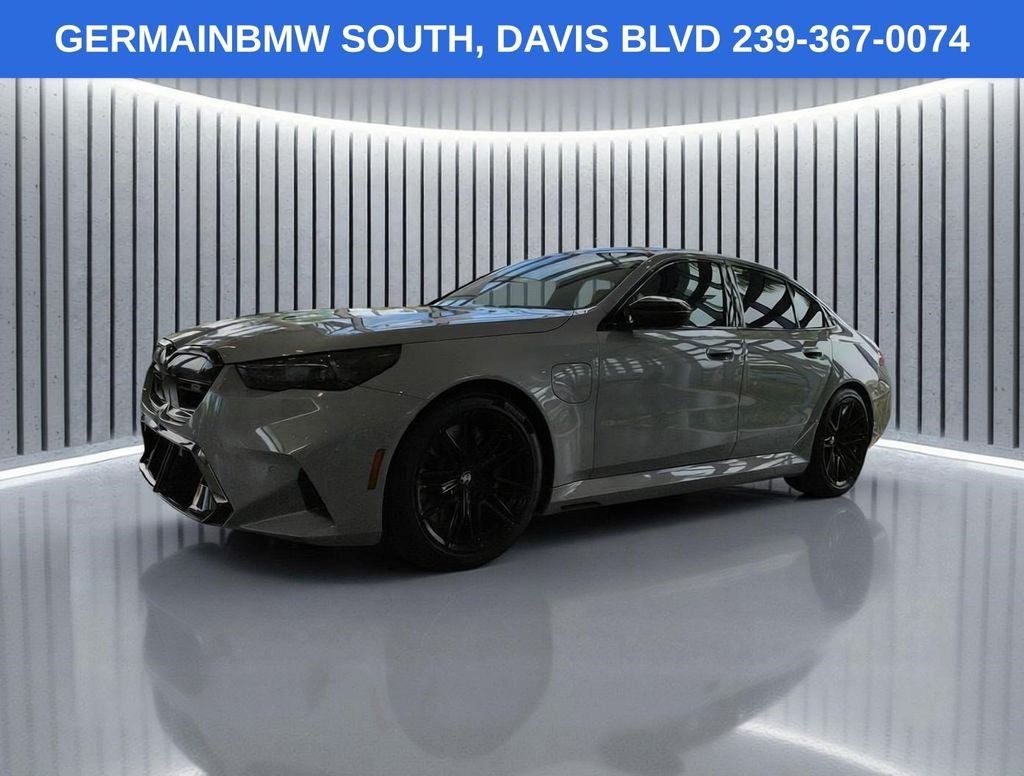 2025 BMW M5