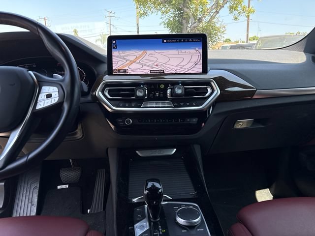 Used 2022 White BMW sDrive30i image 14