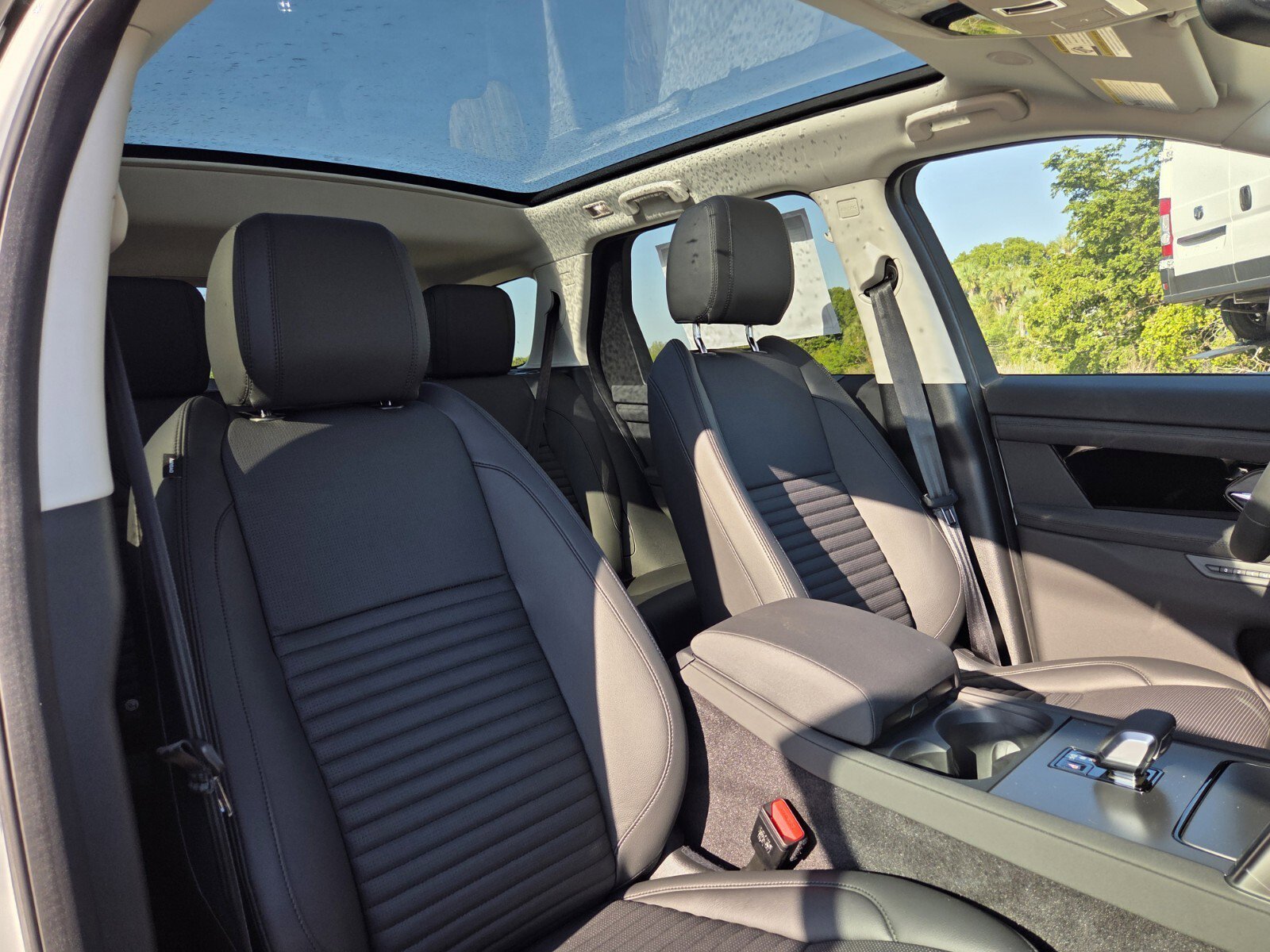 2025 Land Rover Discovery Sport S - Photo 14