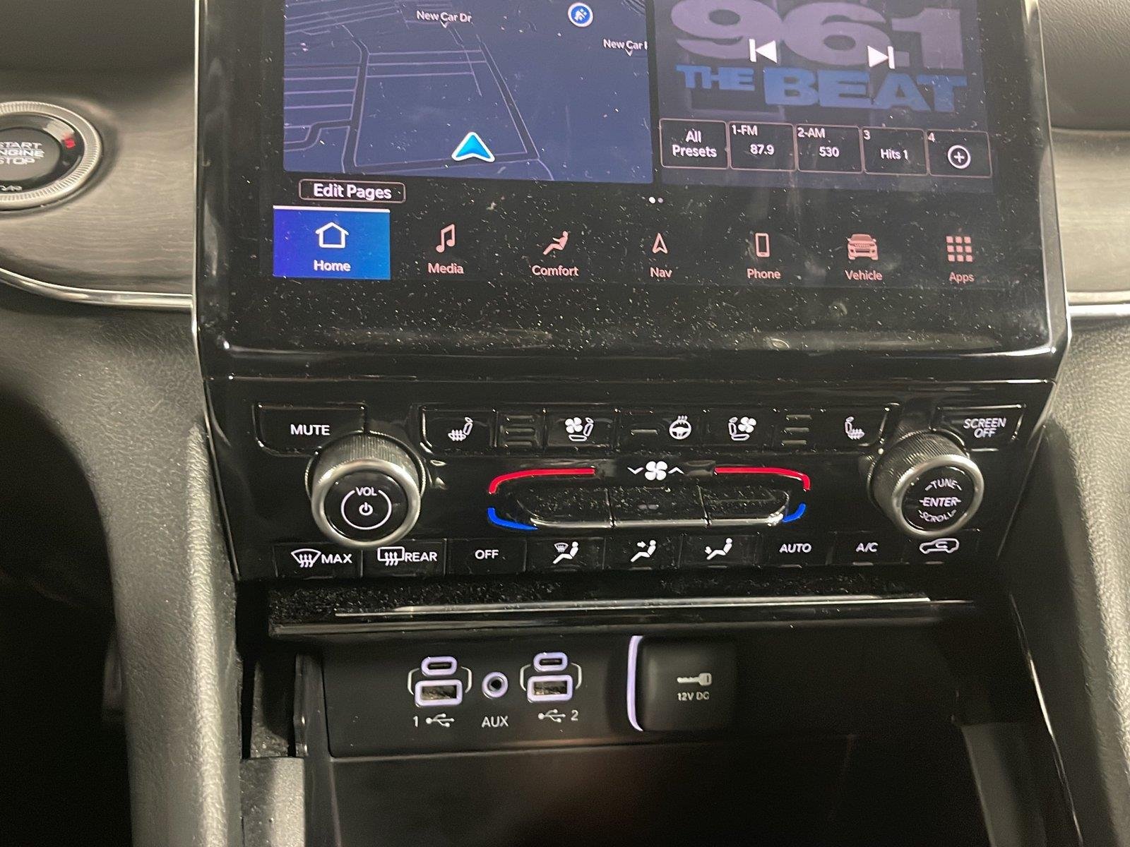 Used 2023 Hydro Blue Pearlcoat Jeep Overland image 20