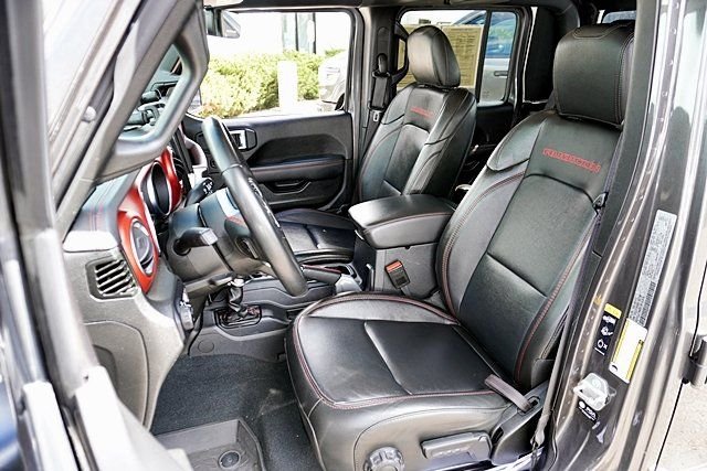 Certified Used 2022 Gray Jeep Rubicon image 15