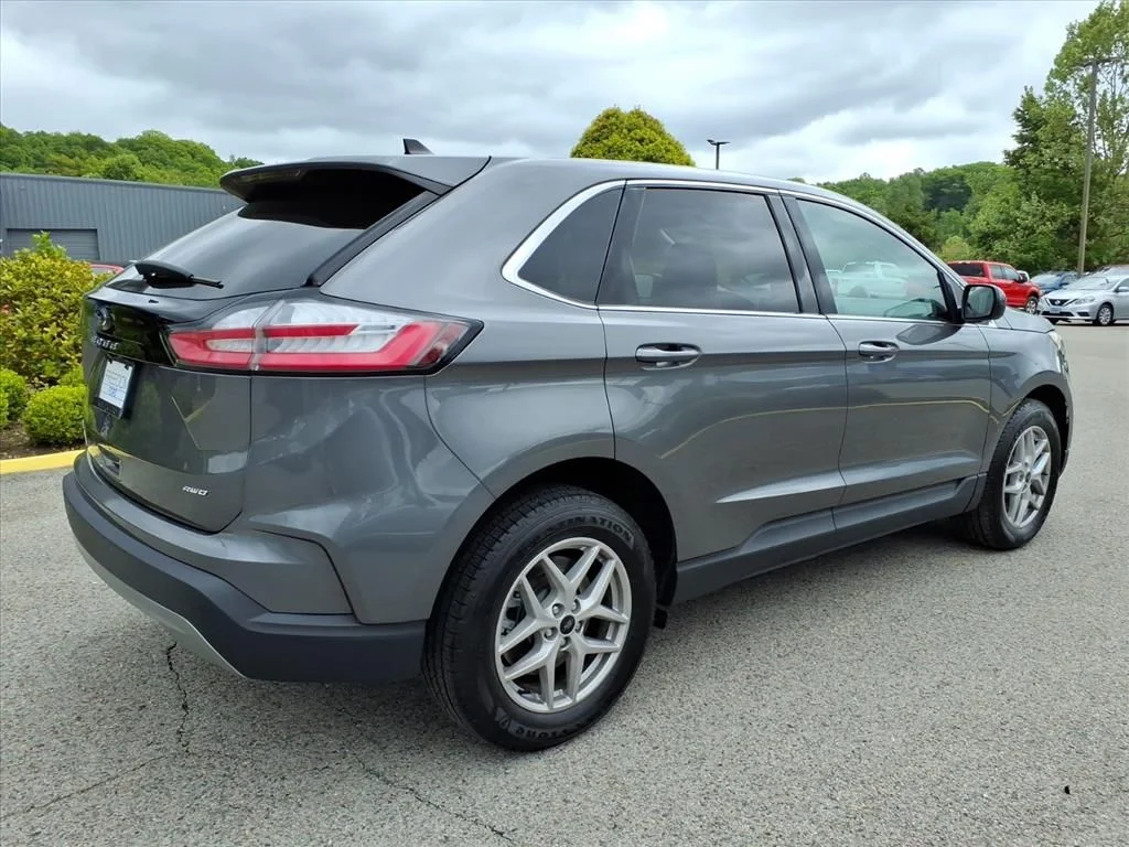 2024 Ford Edge SEL - Photo 7