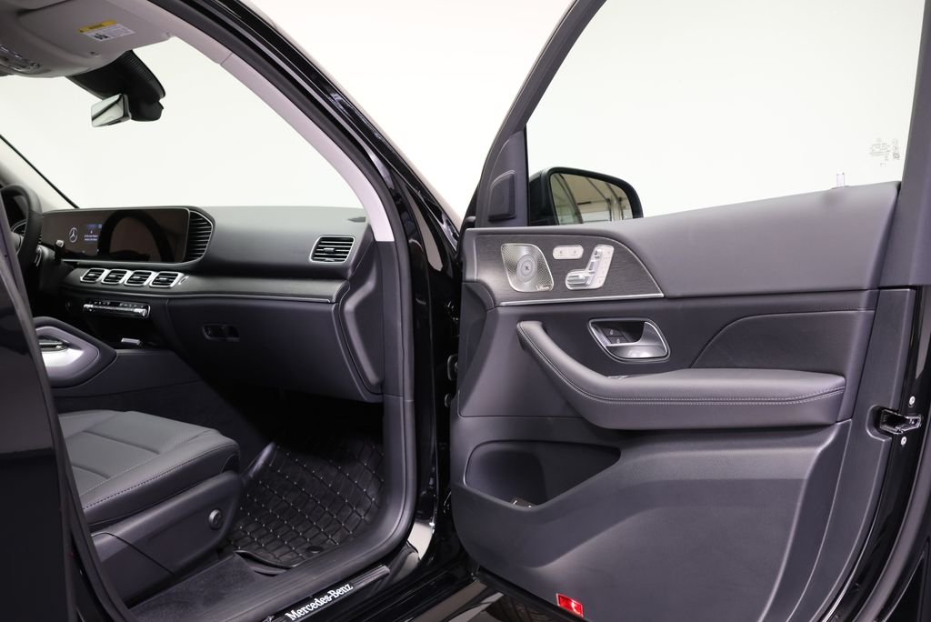 Used 2026 Black Mercedes-Benz GLE 350 image 48