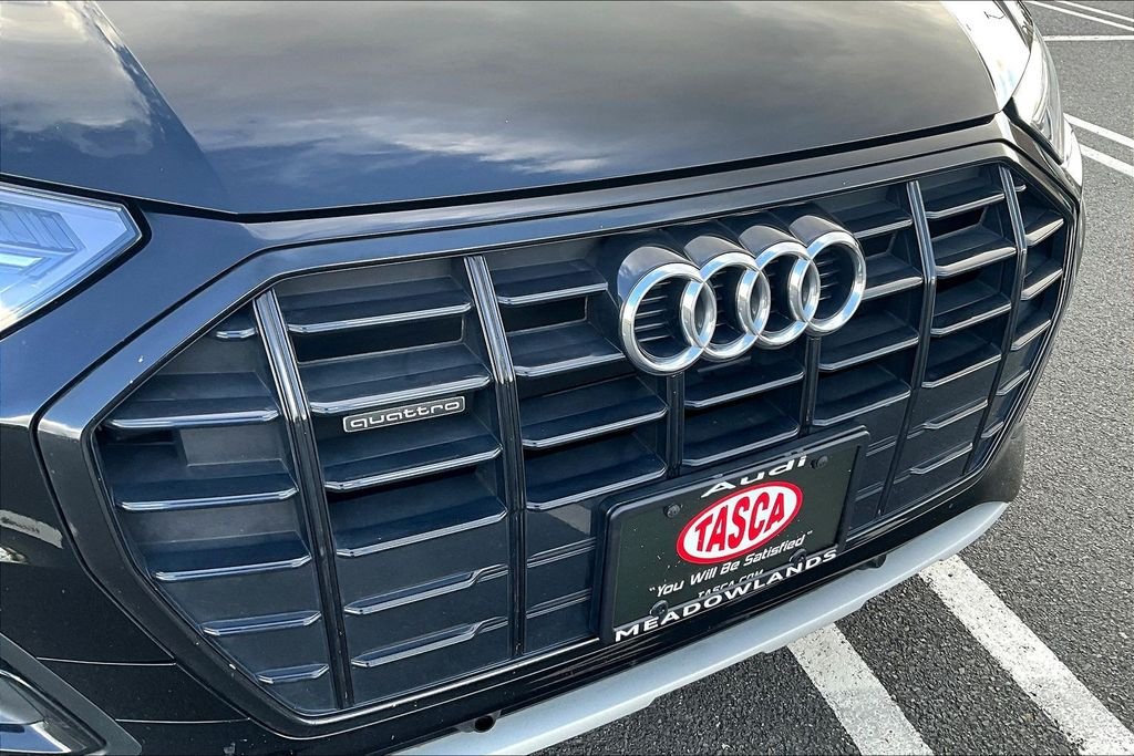 Used 2023  Audi 40 Premium image 33