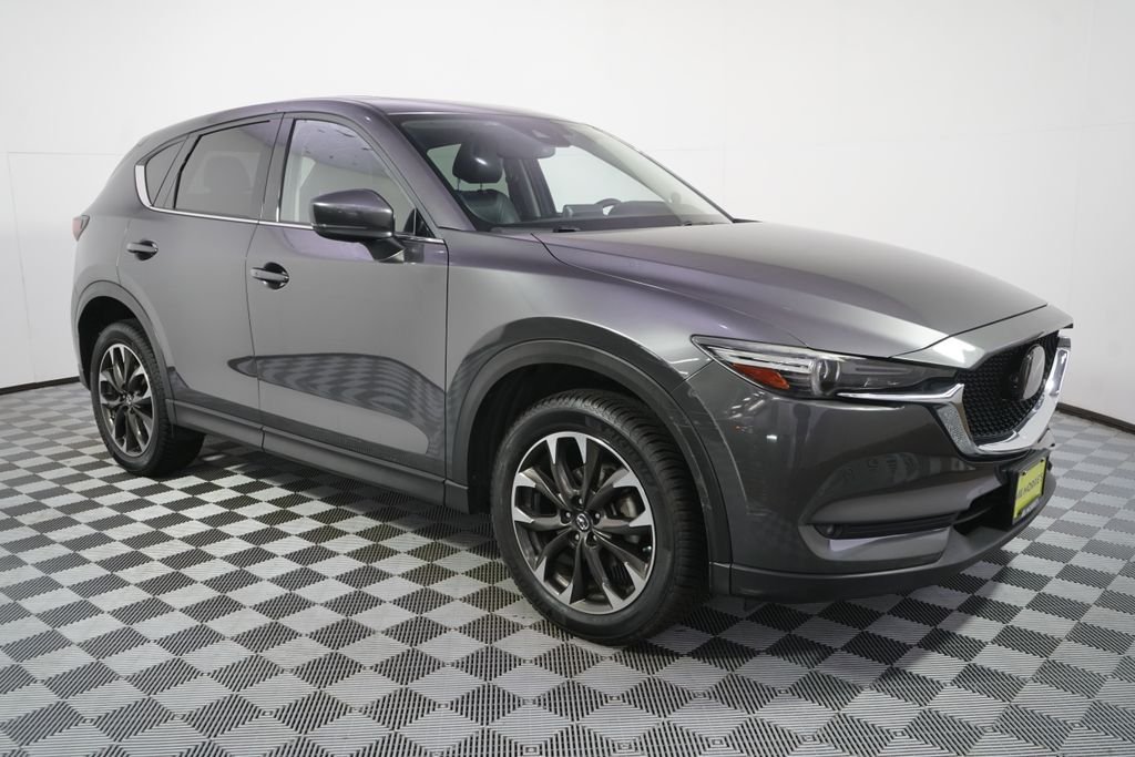 Used 2017 Machine Gray Mazda Grand Touring image 8
