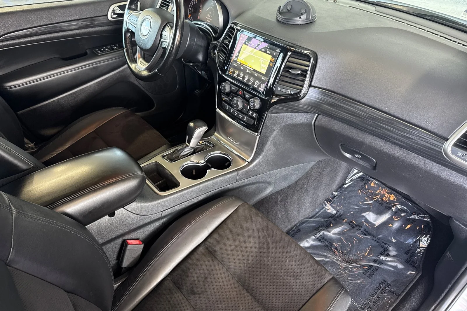 Used 2020 WHITE Jeep Altitude image 15