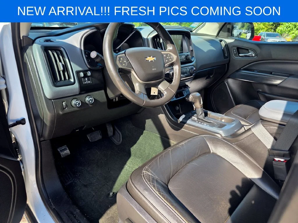 Used 2018 SUMMIT WHITE Chevrolet 4WD Z71 image 7
