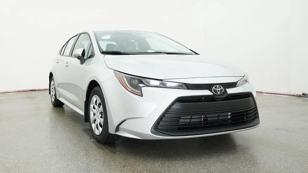 New 2026 Classic Silver Metallic Toyota LE image 7