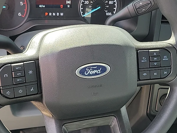 2026 Ford F-350 Super Duty Chassis Cab XL - Photo 14