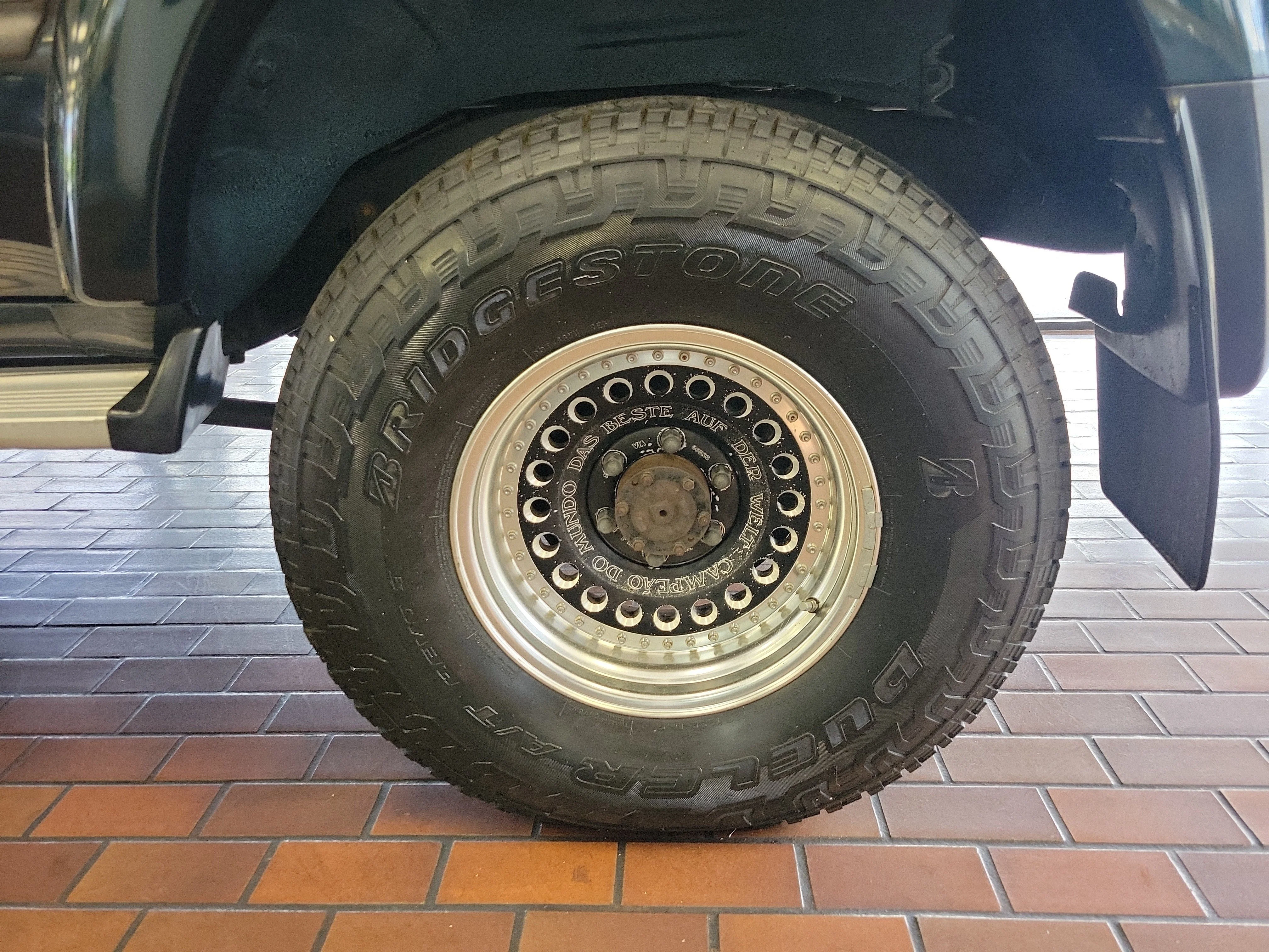 Used 1993 Green Toyota Base image 8
