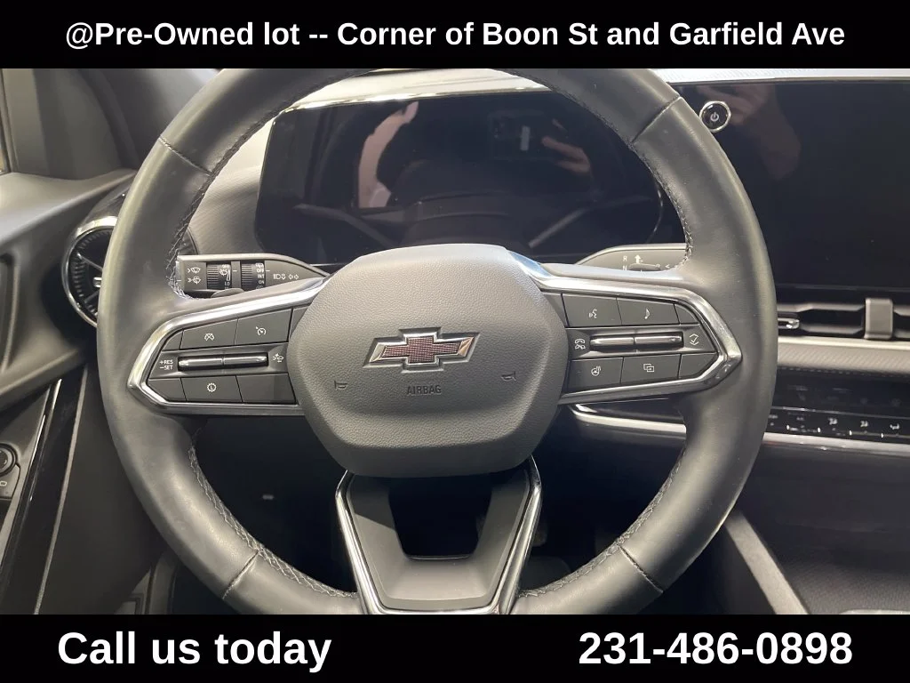 Used 2026 White Chevrolet LT image 20