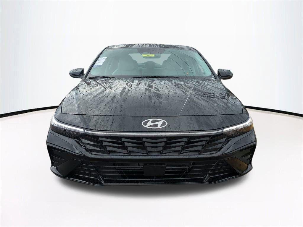 New 2026 Black Hyundai Limited image 3