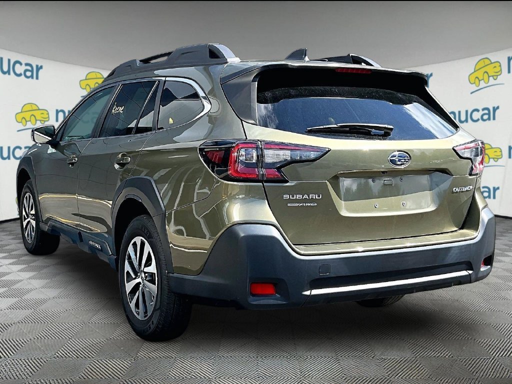 Used 2023 Brown Subaru Premium image 5