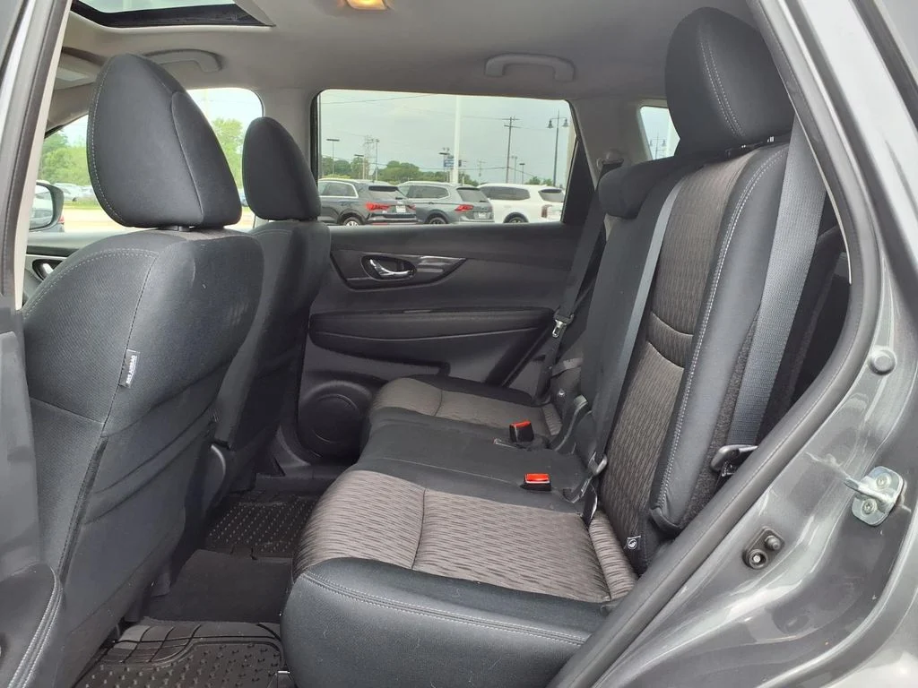 Used 2018 Gun Metallic Nissan SV image 29