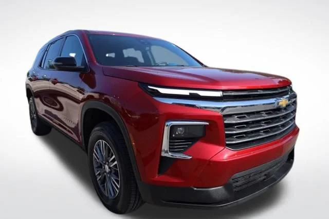Used 2025 Radiant Red Tintcoat Chevrolet LT image 2