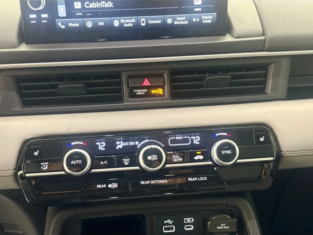 Used 2025  Honda EX-L image 15