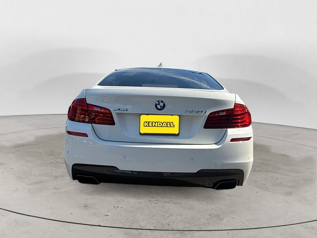Used 2016 White BMW 550i xDrive image 4
