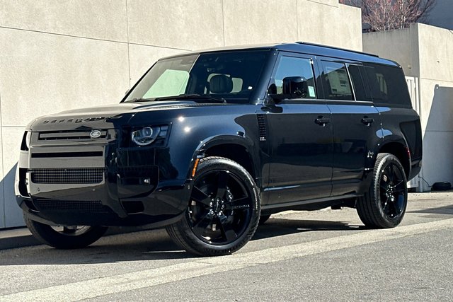 2026 Land Rover Defender 130 V8