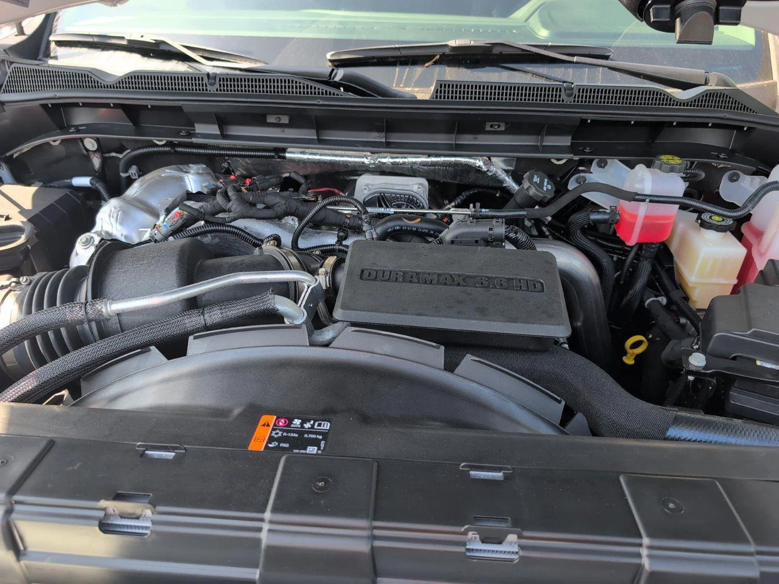 New 2026 Summit White GMC SLE image 15