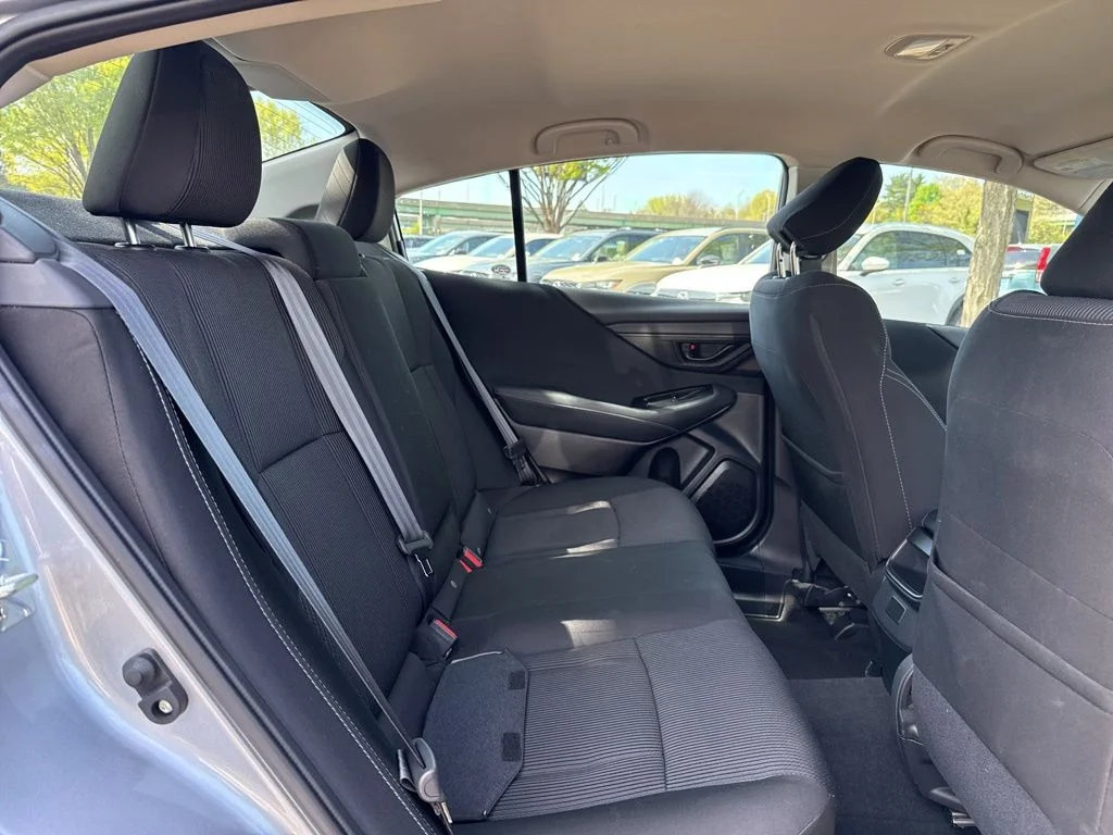 Used 2024 Silver Subaru Base image 25