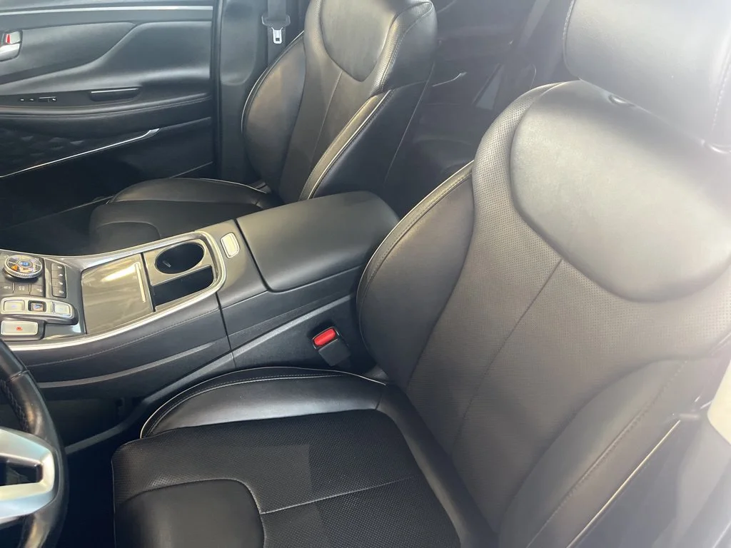 Used 2023 Twilight Black Hyundai Limited image 10