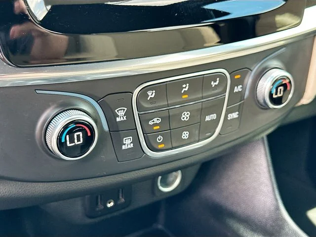 Used 2022 Silver Chevrolet LS image 15