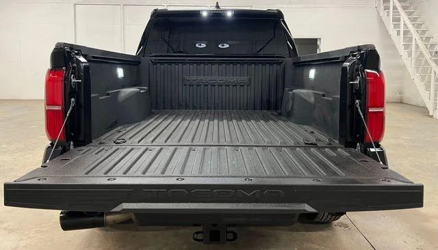 Used 2025 BLACK Toyota  image 26