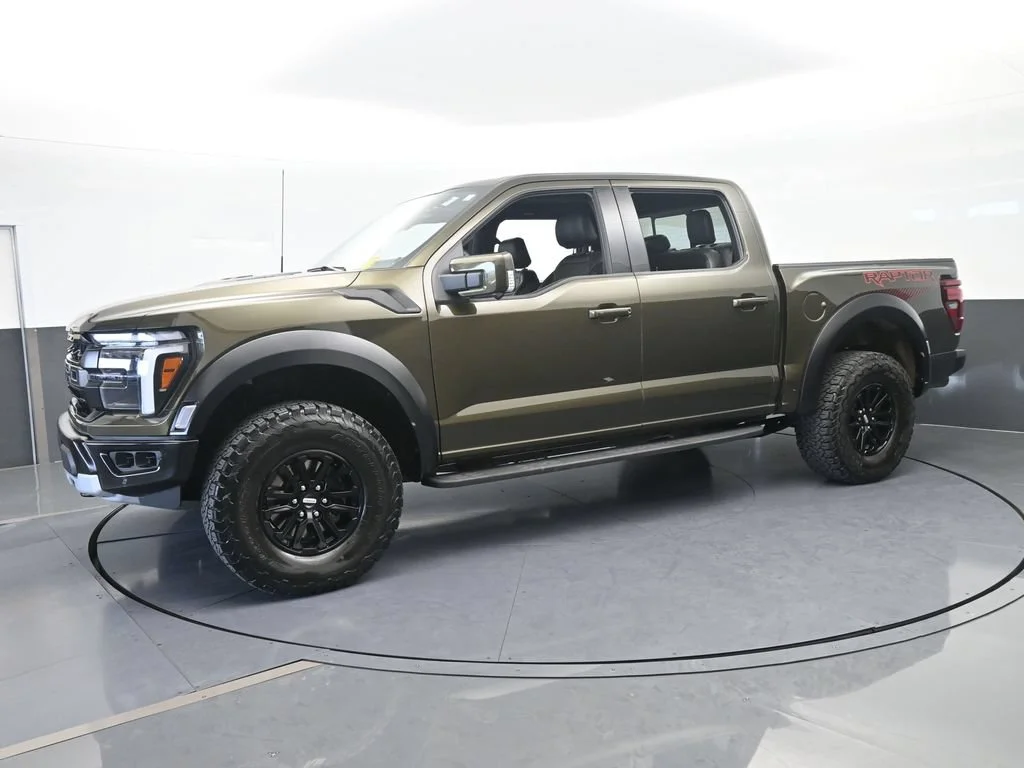Used 2025 Green Ford Raptor image 1