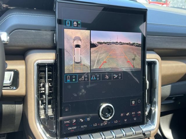 2026 GMC Yukon XL Denali Ultimate - Photo 24