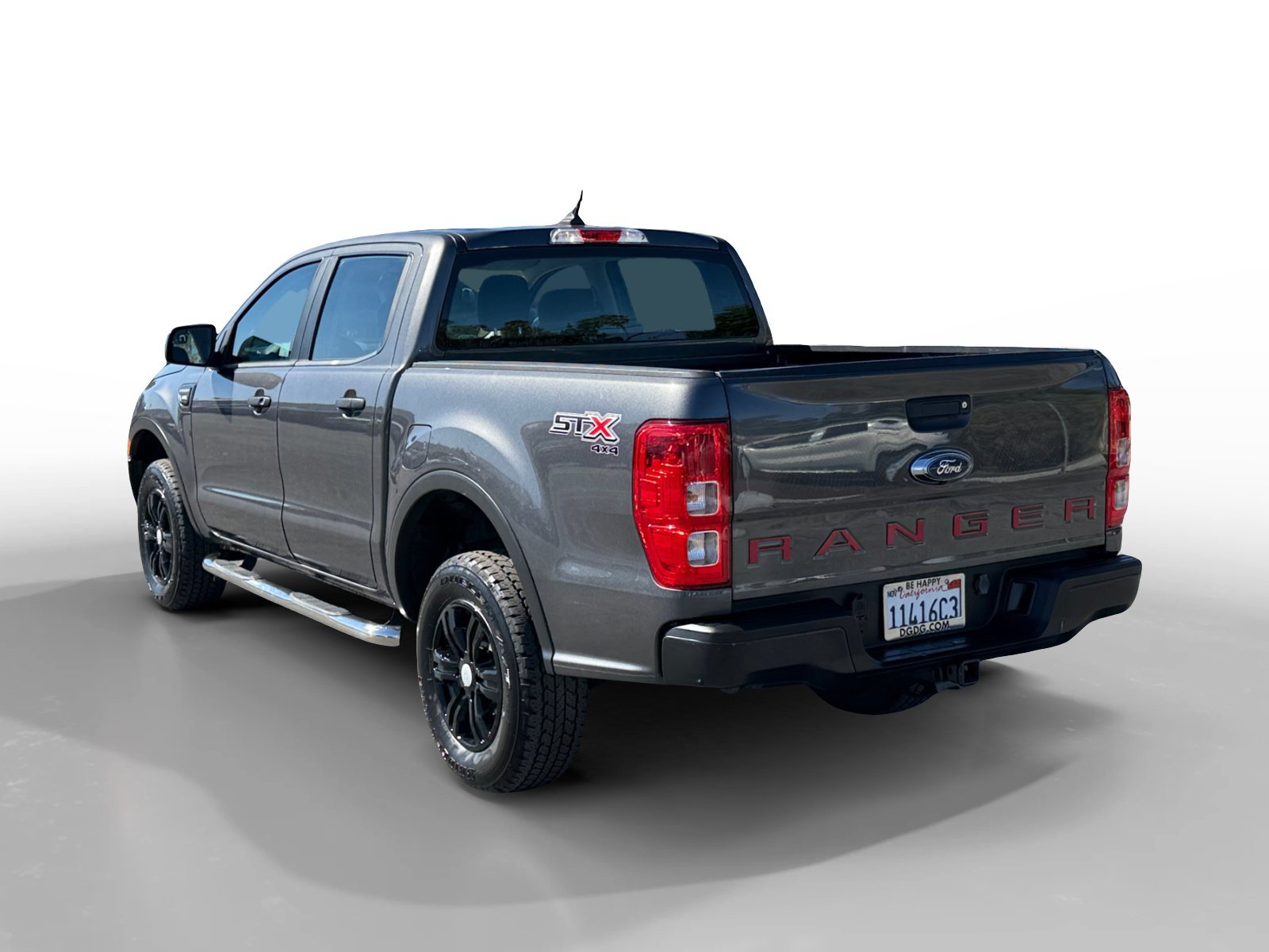 Used 2020 Magnetic Ford XL image 3