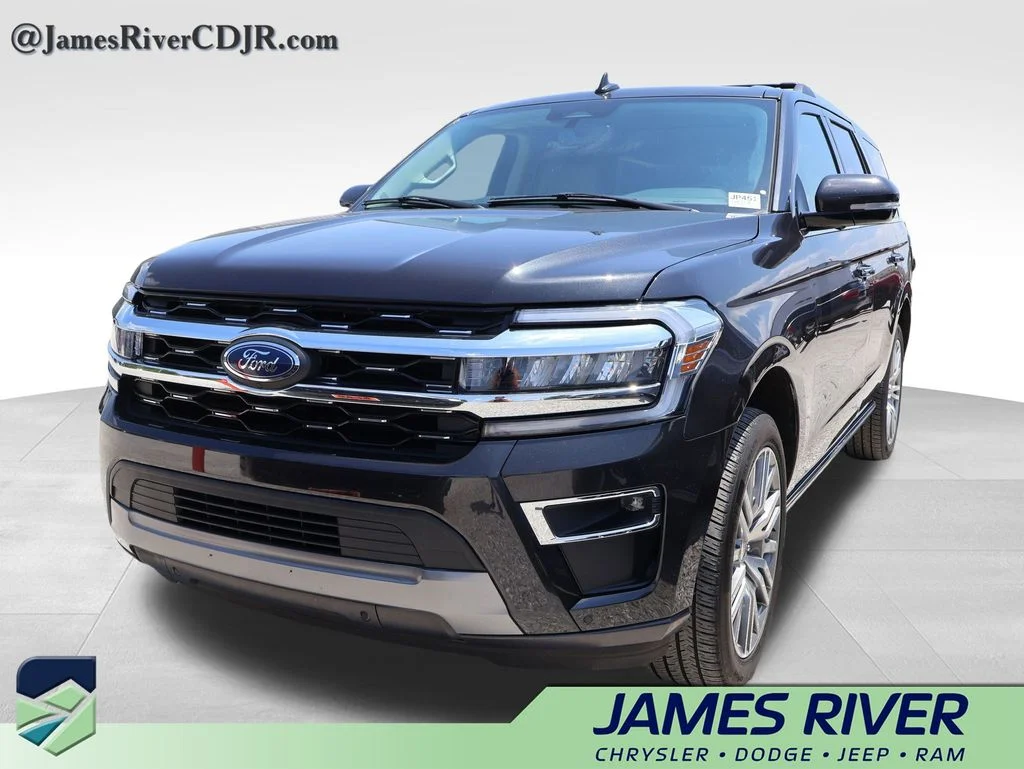 Used 2024 Gray Ford Limited image 2