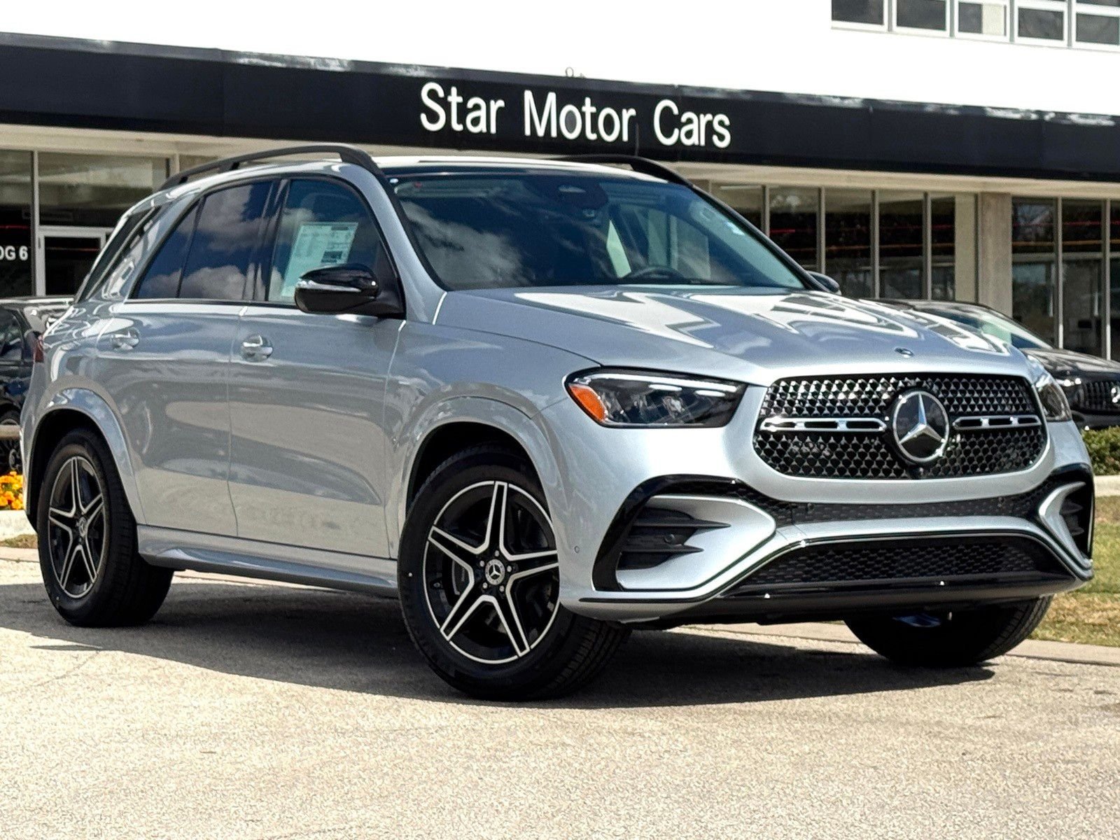 New 2026 Cirrus Silver Metallic Mercedes-Benz GLE 350 image 1