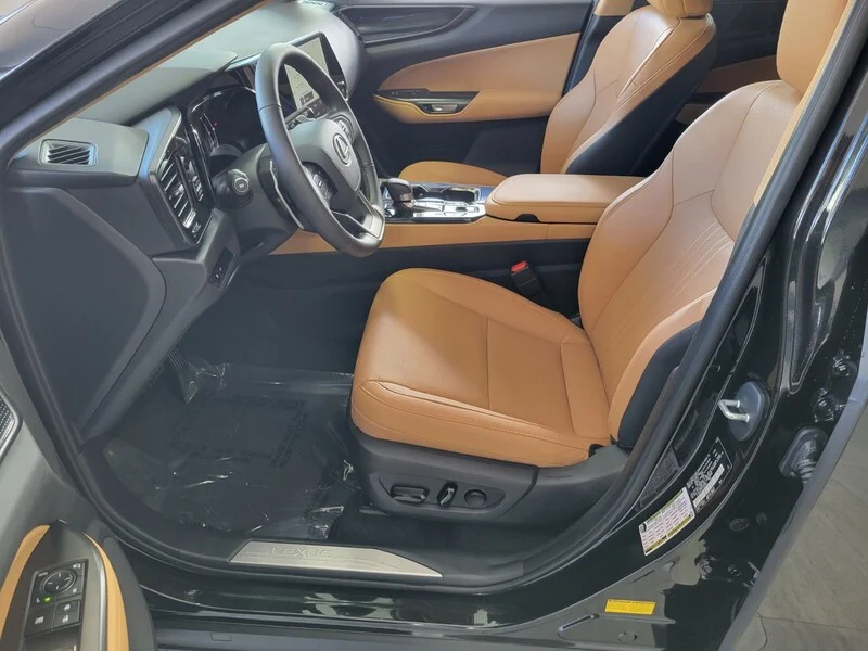 2026 Lexus NX 350 - Photo 11
