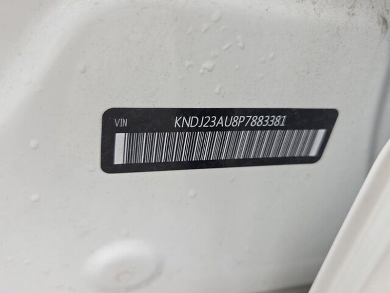 Used 2023 Snow White Pearl Kia LX image 16