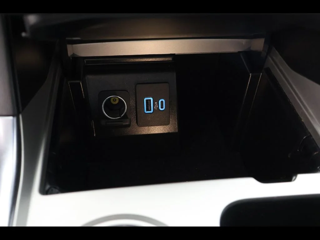 2024 Ford Explorer XLT - Photo 17