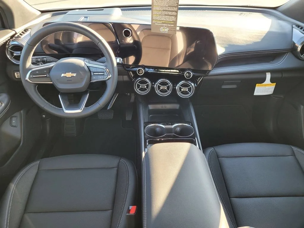 2026 Chevrolet Blazer EV LT - Photo 10