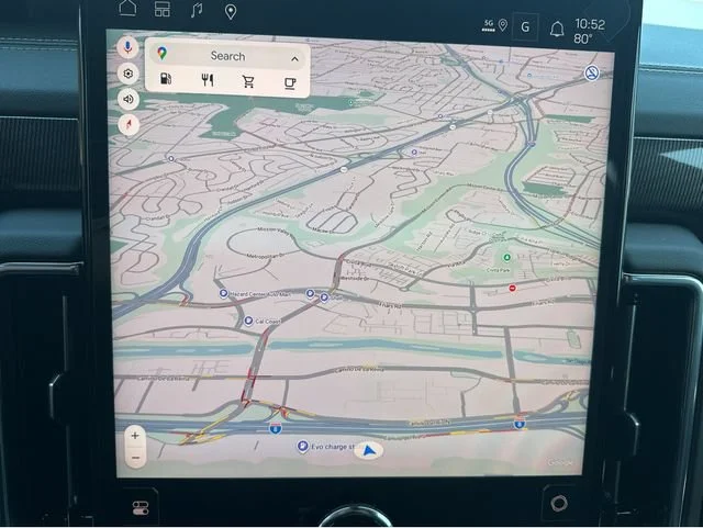 New 2026 Sterling Metallic GMC Elevation image 19