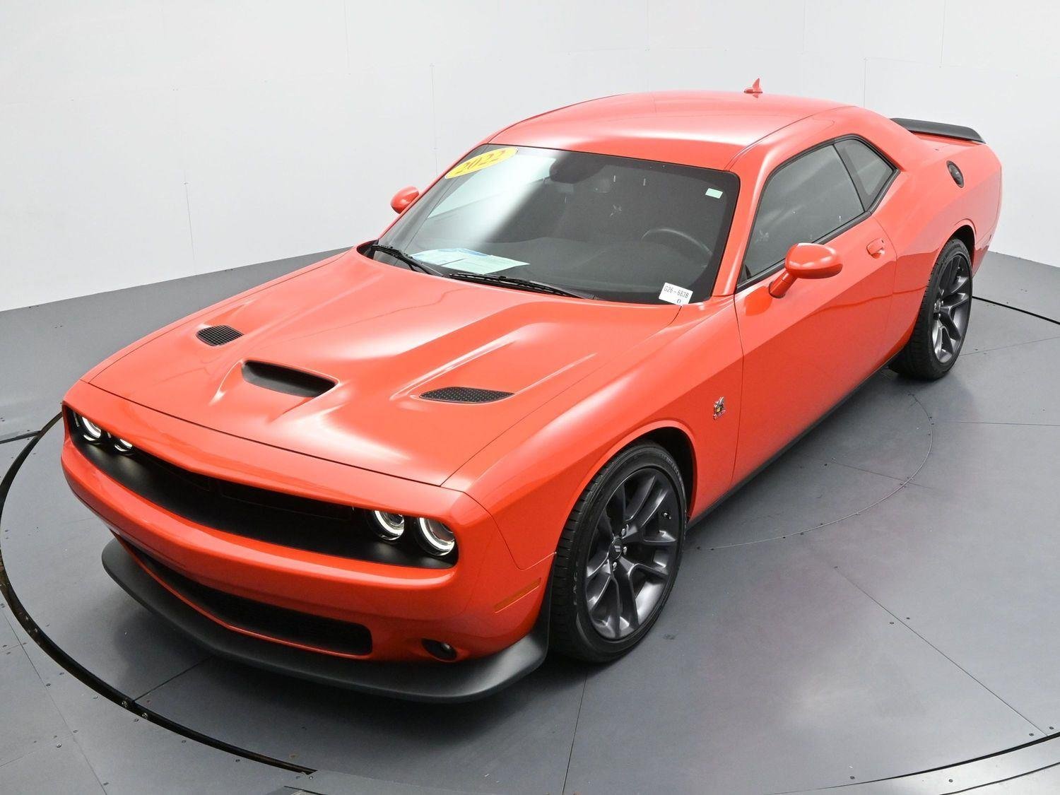 Used 2022 Go Mango Dodge R/T Scat Pack image 37