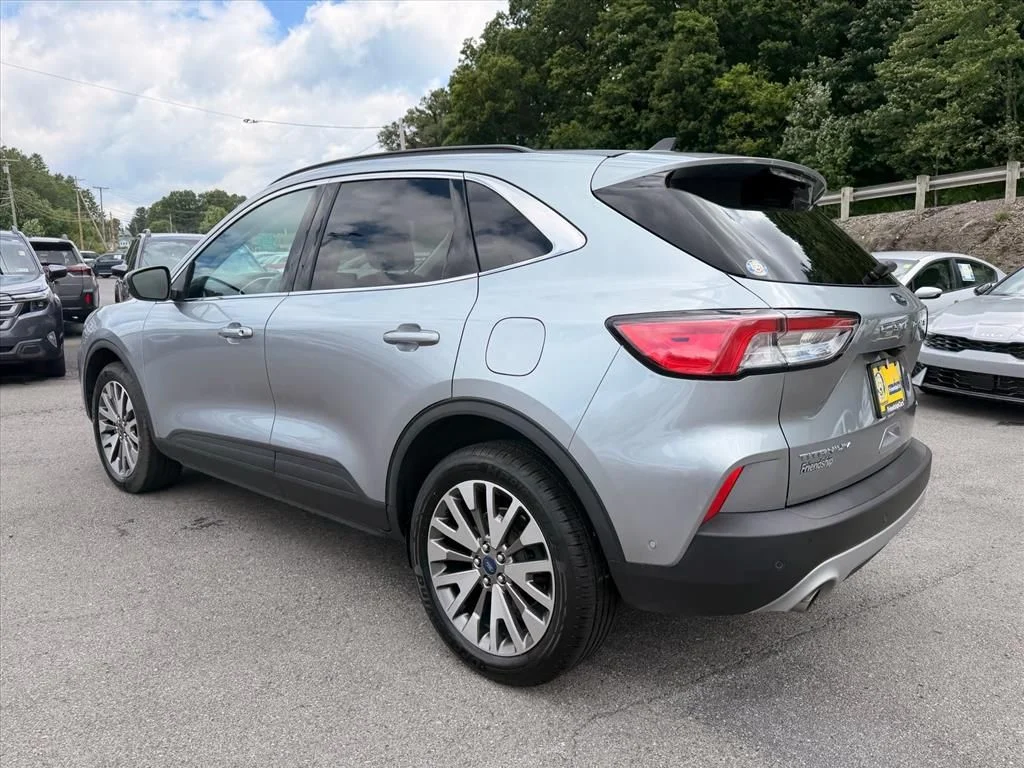 Used 2021 Silver Ford Titanium image 5