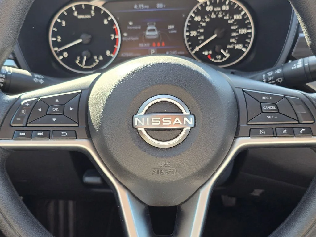 Used 2024 Garnet Pearl Metallic Nissan 2.5 SV image 23