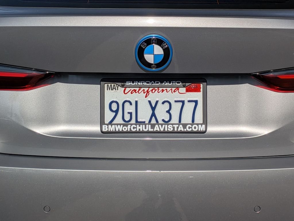 Used 2023 Gray BMW eDrive35 image 39