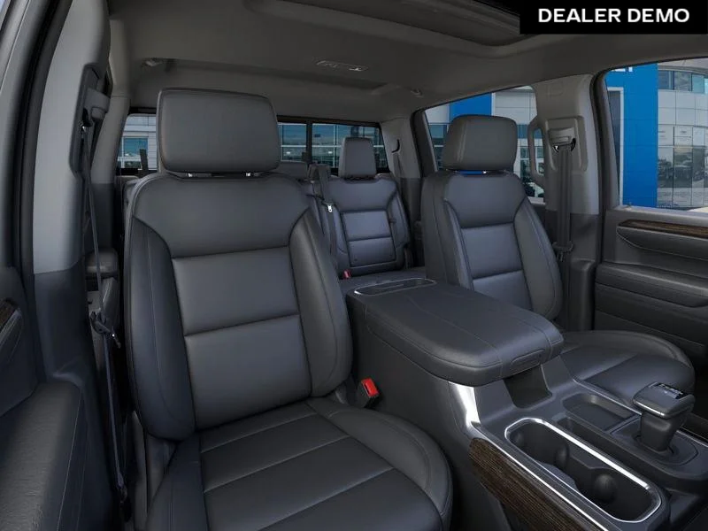 Used 2026  GMC Elevation image 16