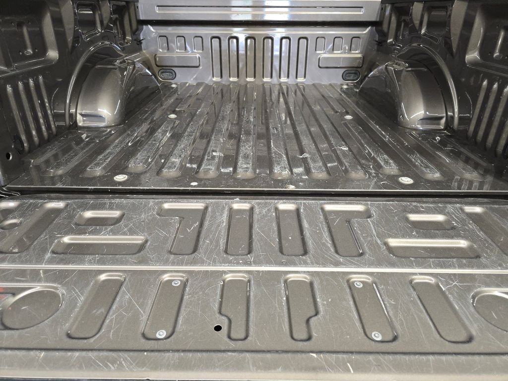 Used 2023 Gray Ford XLT image 21