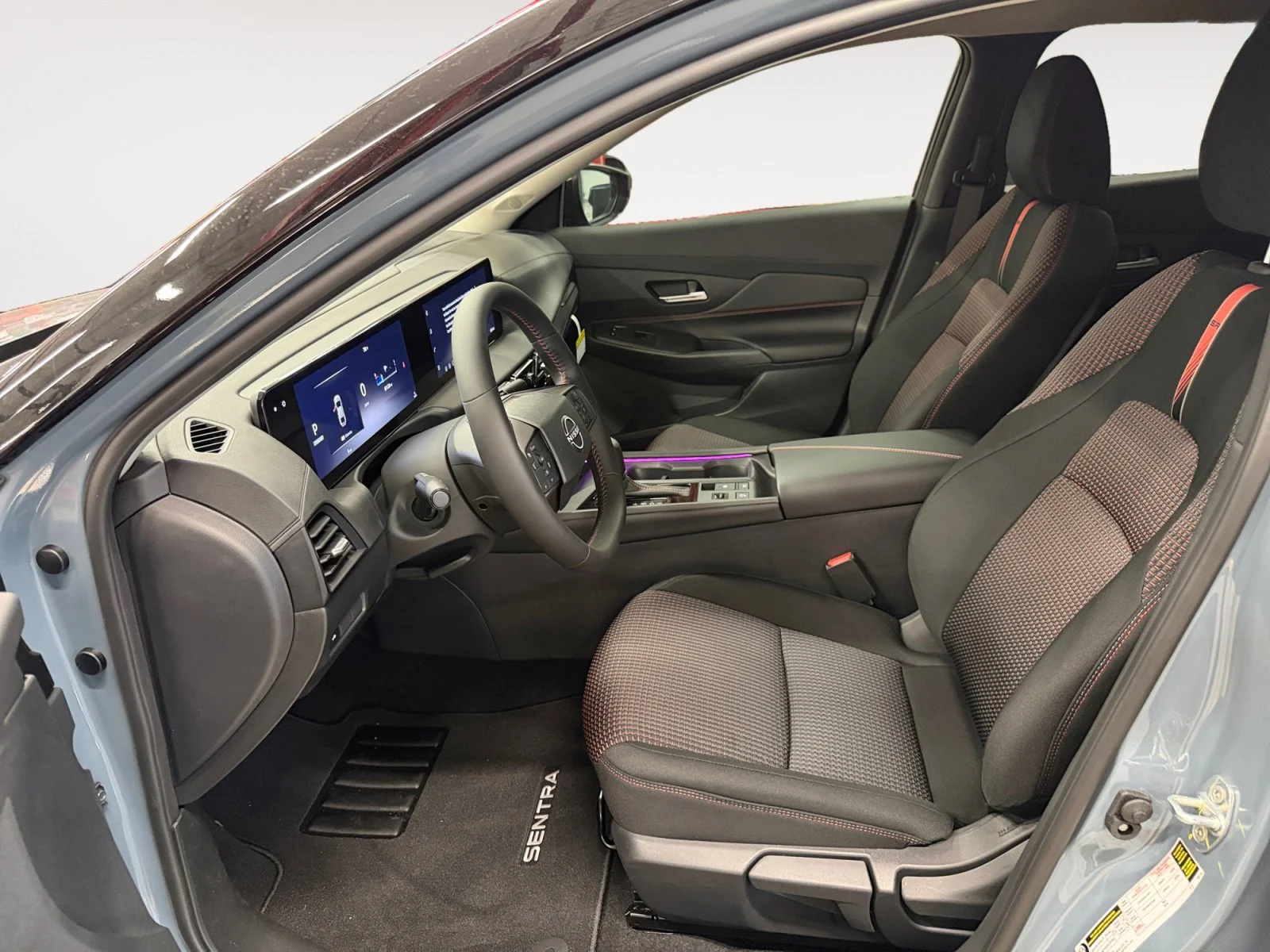 New 2026 Atlantic Gray Metallic/Super Black Nissan SR image 22