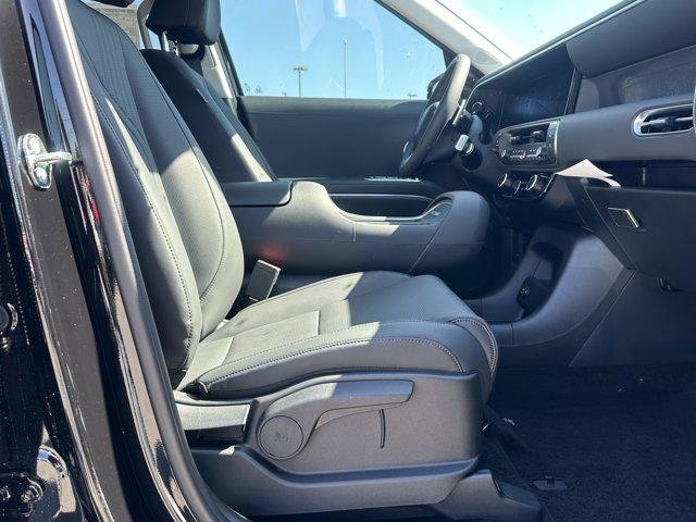 New 2026 Abyss Black Pearl Hyundai Blue SEL 7P image 13