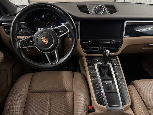 Used 2019 Jet Black Metallic Porsche Base image 18