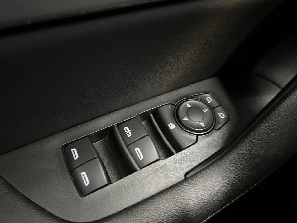 2022 Chevrolet Blazer 2LT - Photo 25